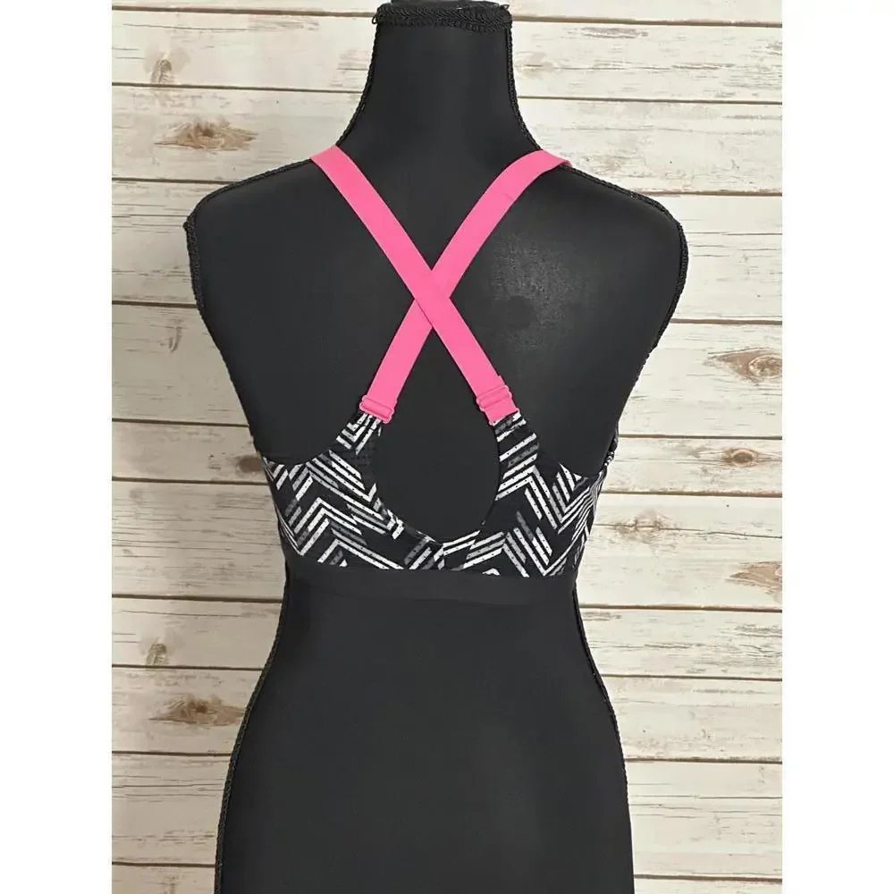Victoria's Secret VSX Sport lightly padded mesh wireless sports bra Size 32D